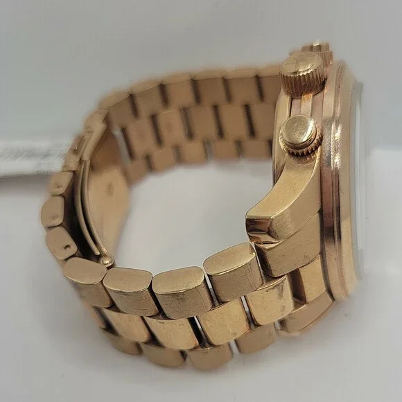 Michael Kors Runway MK8096 Men's Stainless Steel Analog Dial Quartz Watch AM657 - Picture 10 of 11